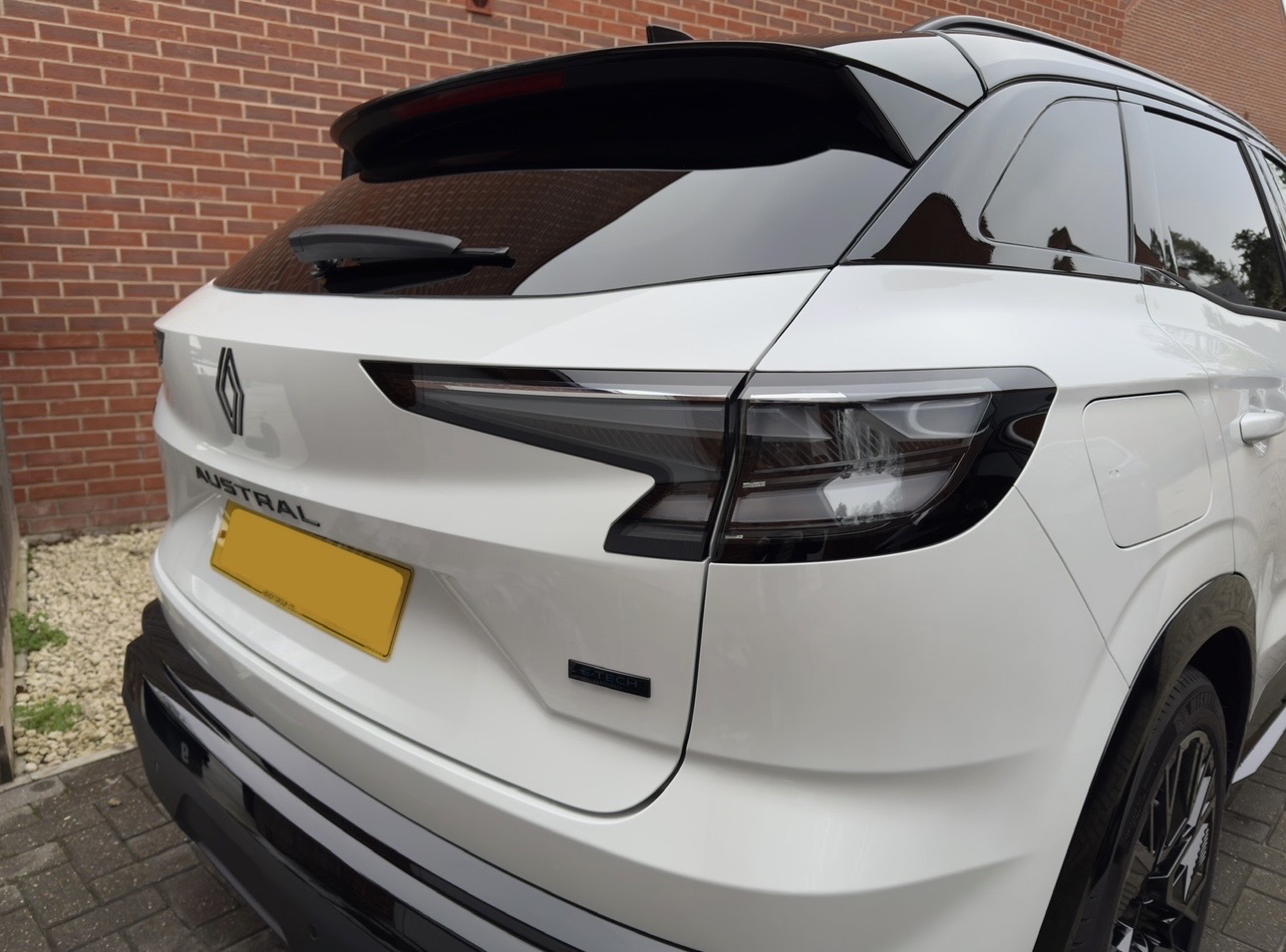 Renault Austral after - rear clean